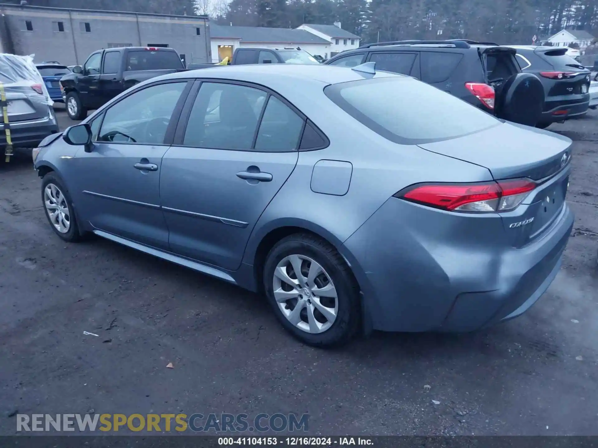 3 Photograph of a damaged car 5YFEPMAE1MP268179 TOYOTA COROLLA 2021
