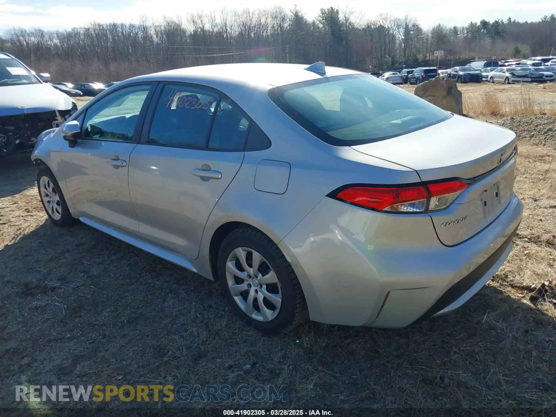 3 Photograph of a damaged car 5YFEPMAE2MP158757 TOYOTA COROLLA 2021