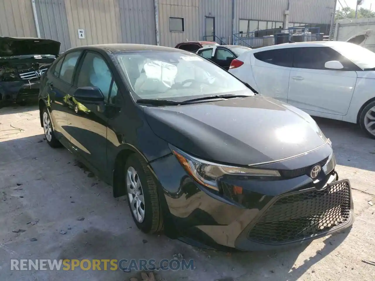1 Photograph of a damaged car 5YFEPMAE2MP161674 TOYOTA COROLLA 2021
