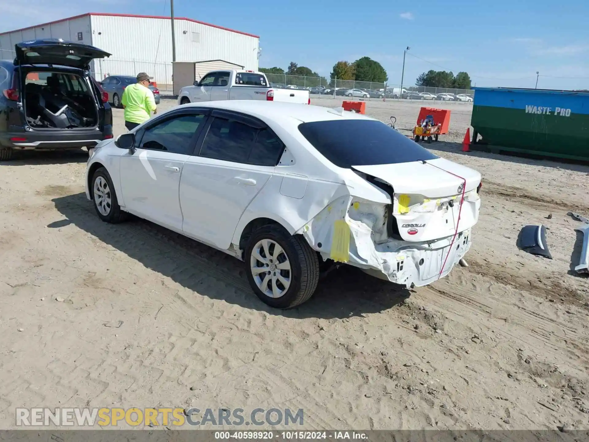 3 Photograph of a damaged car 5YFEPMAE2MP172741 TOYOTA COROLLA 2021