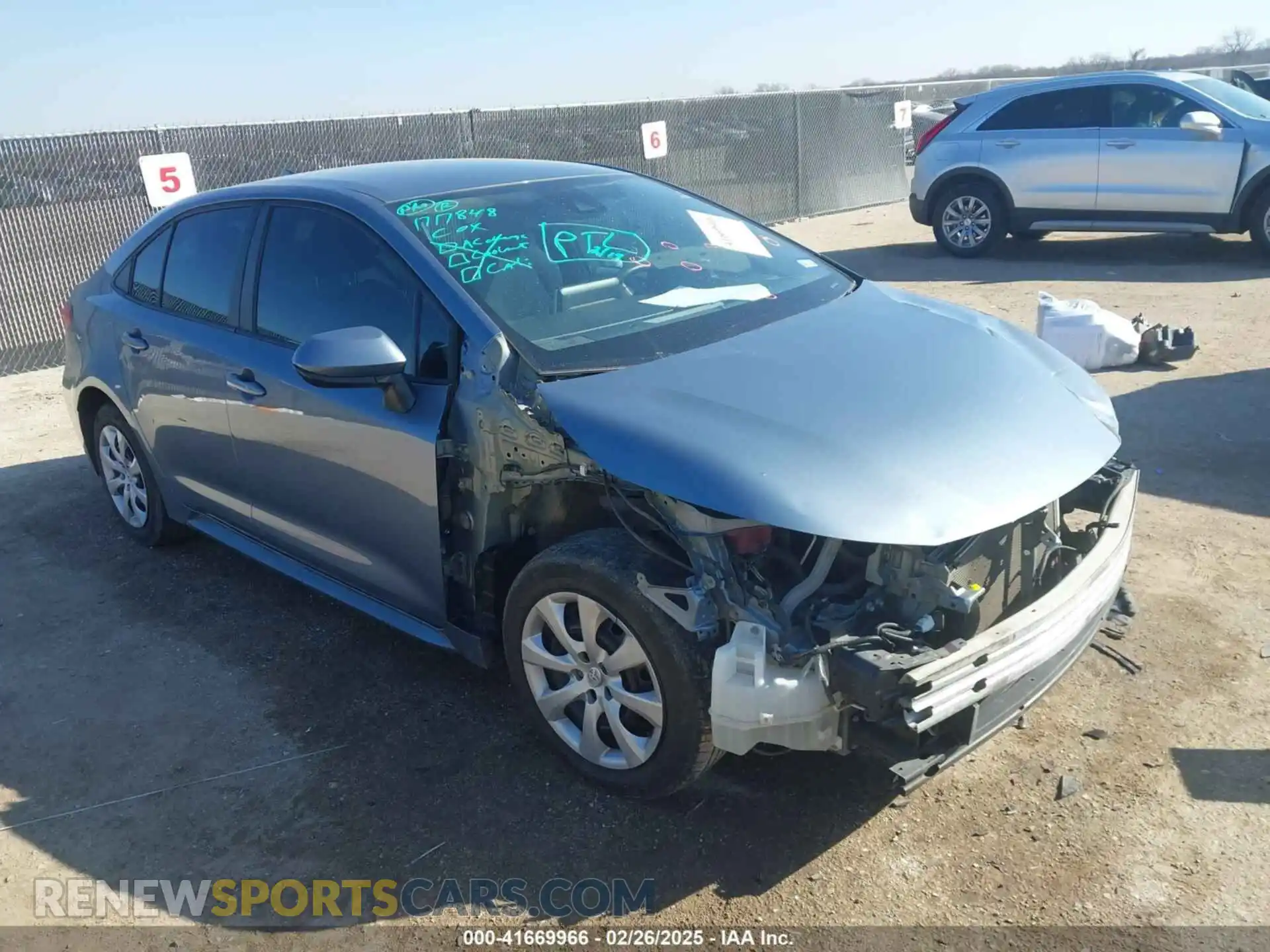 1 Photograph of a damaged car 5YFEPMAE2MP174599 TOYOTA COROLLA 2021