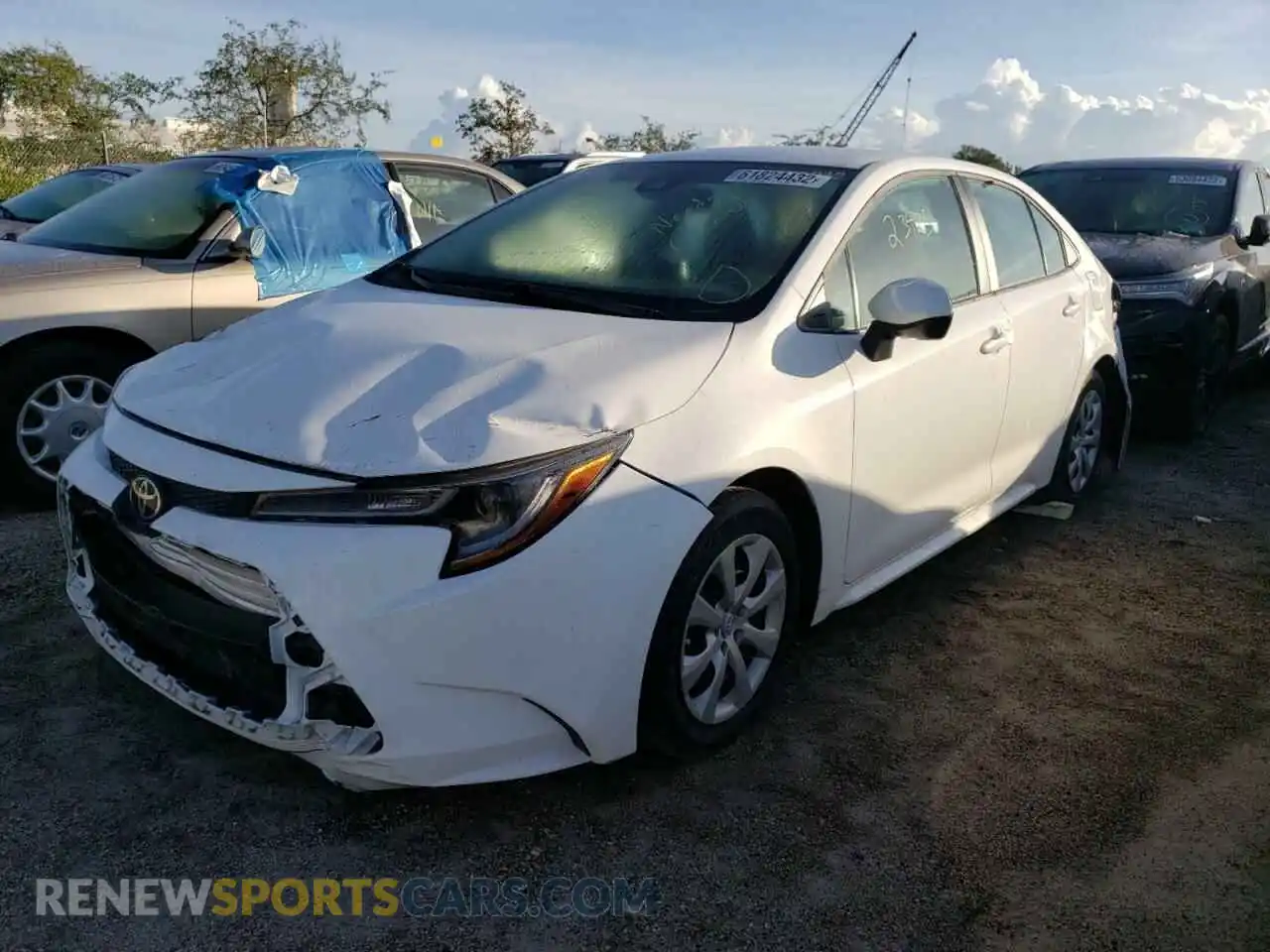 2 Photograph of a damaged car 5YFEPMAE2MP175364 TOYOTA COROLLA 2021