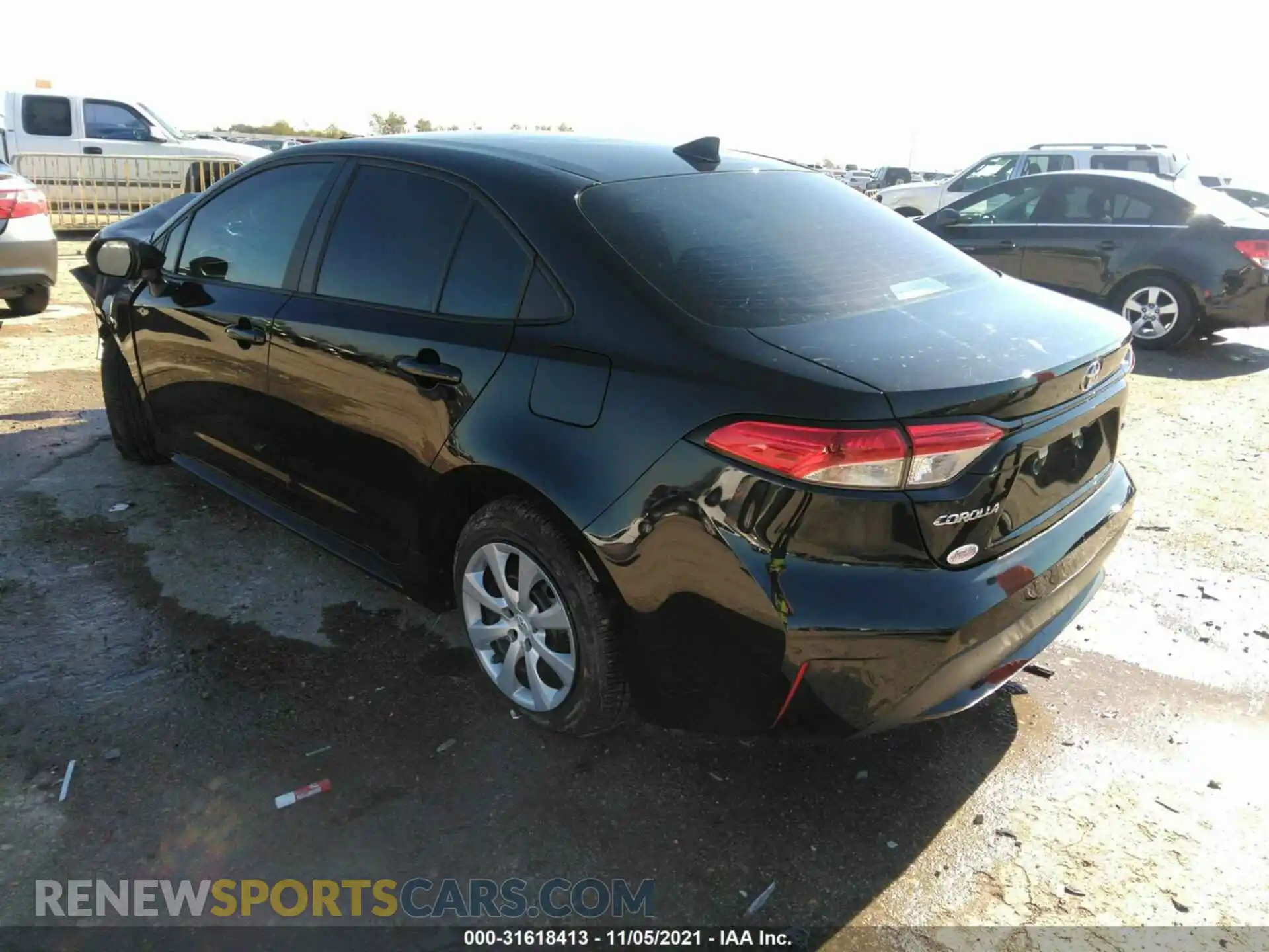 3 Photograph of a damaged car 5YFEPMAE2MP176305 TOYOTA COROLLA 2021