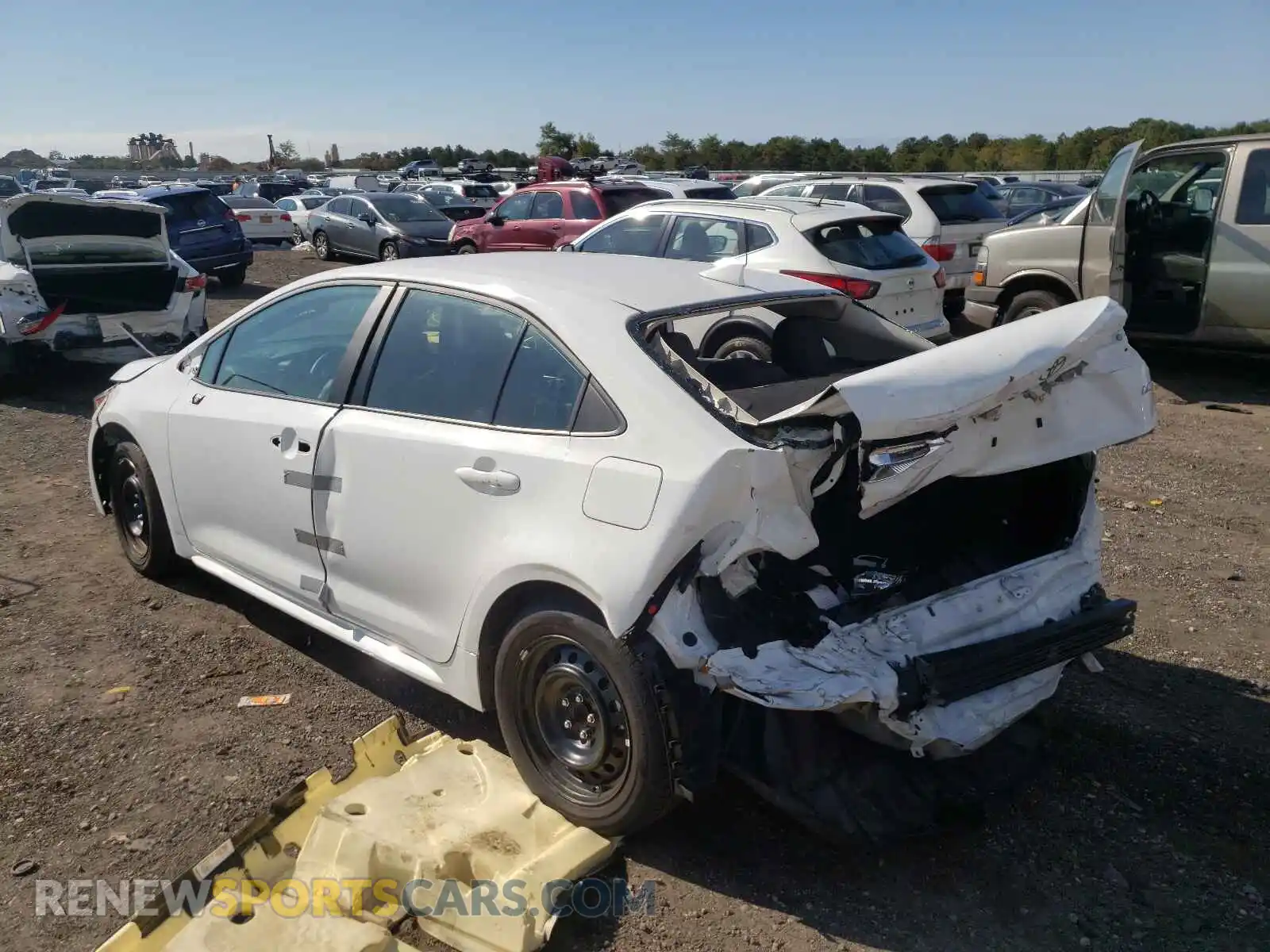 3 Photograph of a damaged car 5YFEPMAE2MP177924 TOYOTA COROLLA 2021