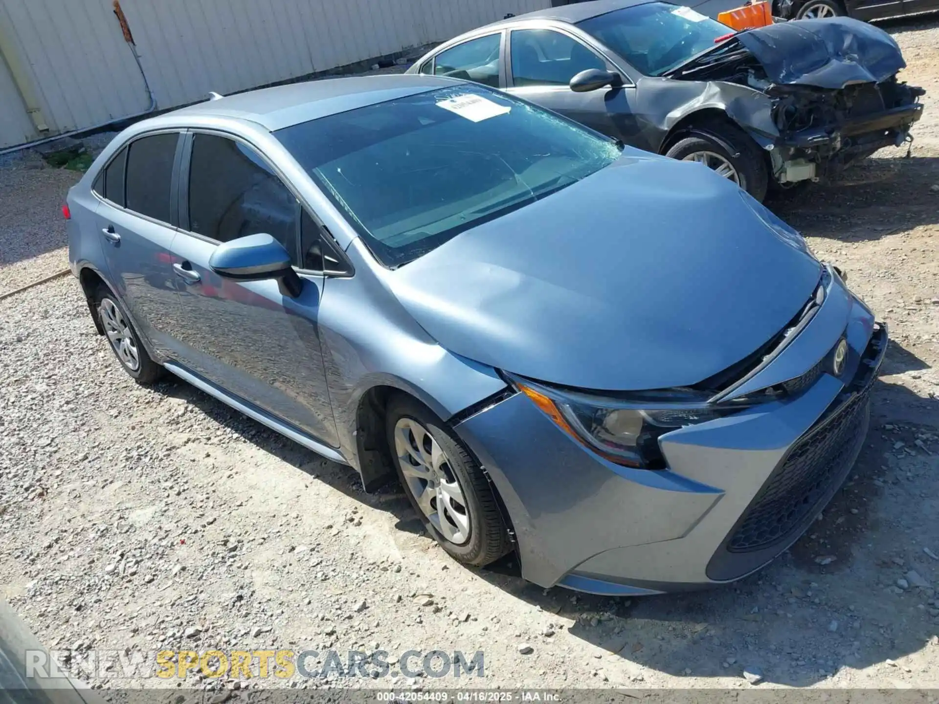 1 Photograph of a damaged car 5YFEPMAE2MP199812 TOYOTA COROLLA 2021