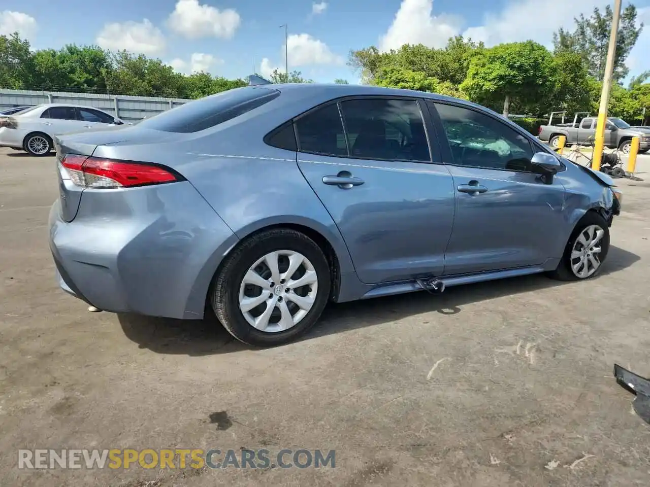 3 Photograph of a damaged car 5YFEPMAE2MP203101 TOYOTA COROLLA 2021