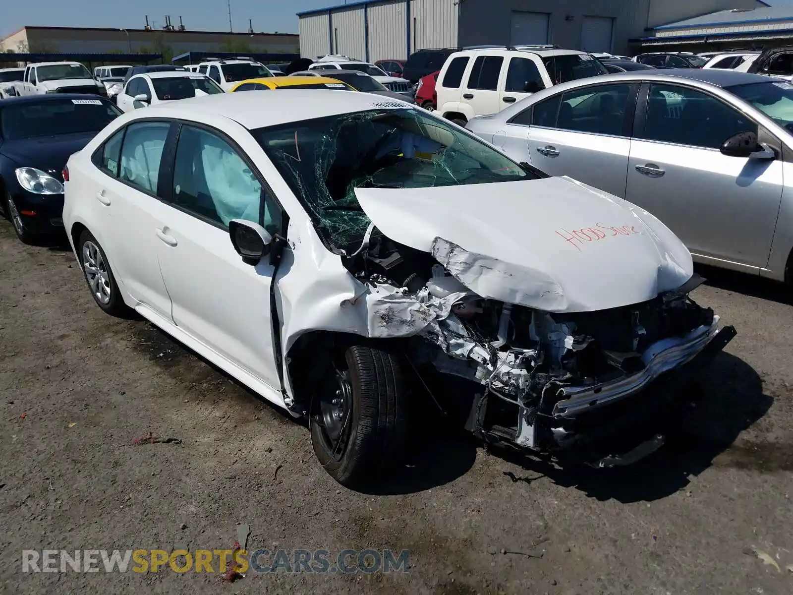 1 Photograph of a damaged car 5YFEPMAE2MP209500 TOYOTA COROLLA 2021