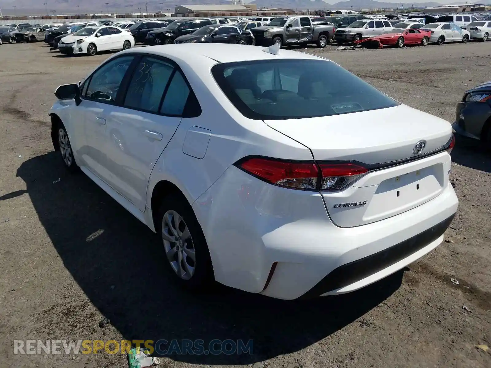 3 Photograph of a damaged car 5YFEPMAE2MP209500 TOYOTA COROLLA 2021