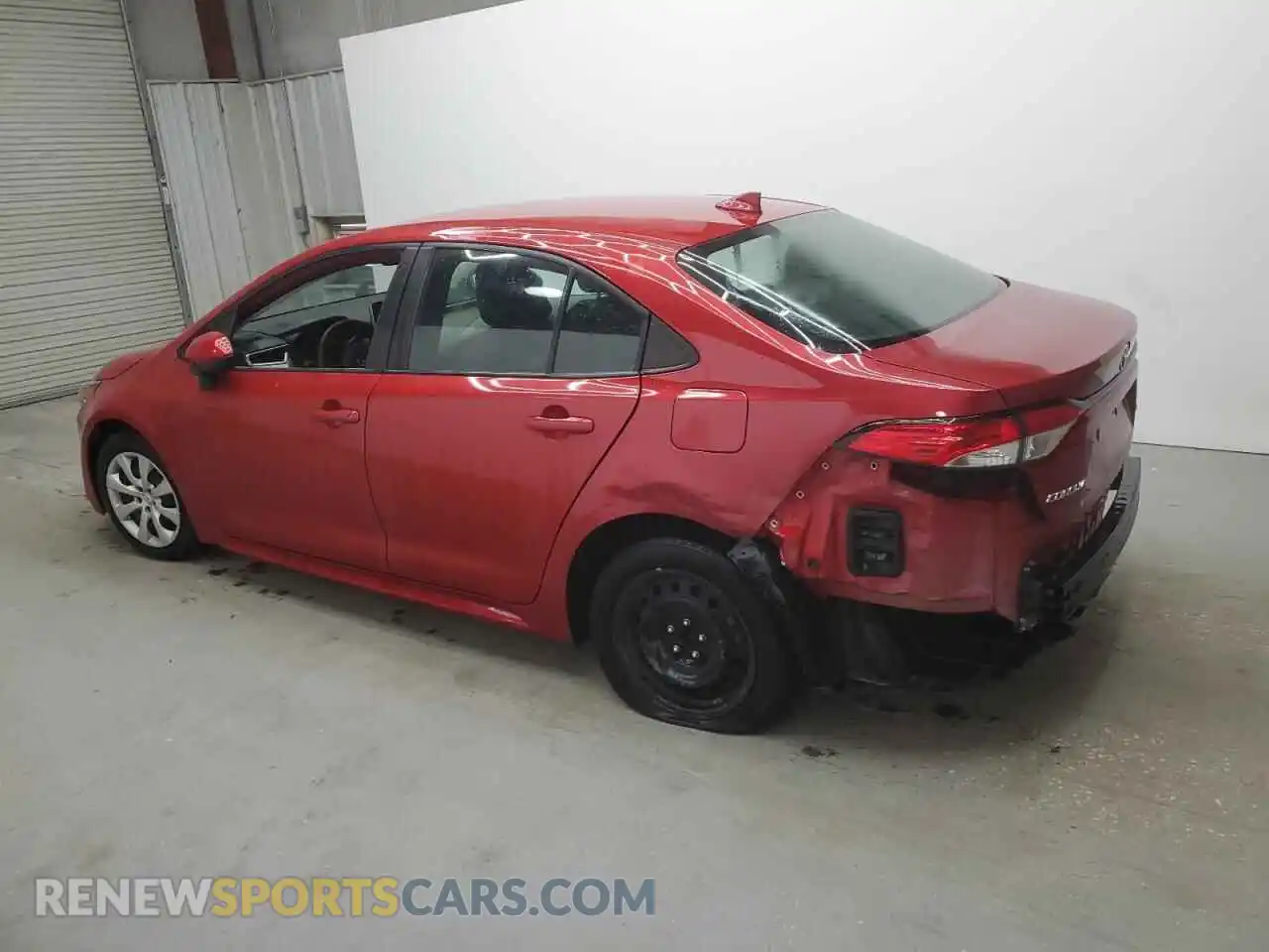 2 Photograph of a damaged car 5YFEPMAE2MP215717 TOYOTA COROLLA 2021