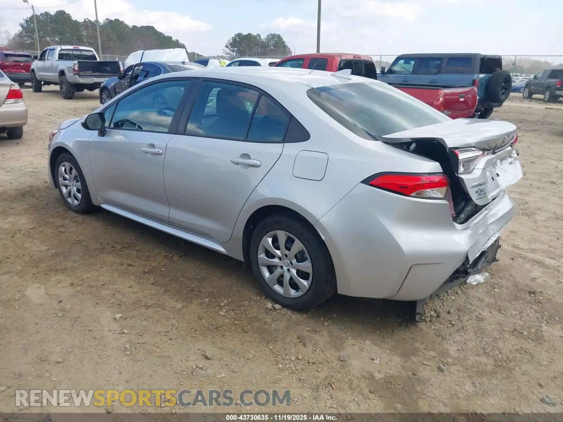 3 Photograph of a damaged car 5YFEPMAE2MP220304 TOYOTA COROLLA 2021