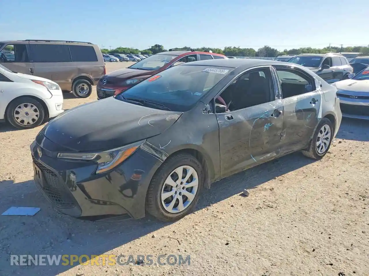 1 Photograph of a damaged car 5YFEPMAE2MP220884 TOYOTA COROLLA 2021