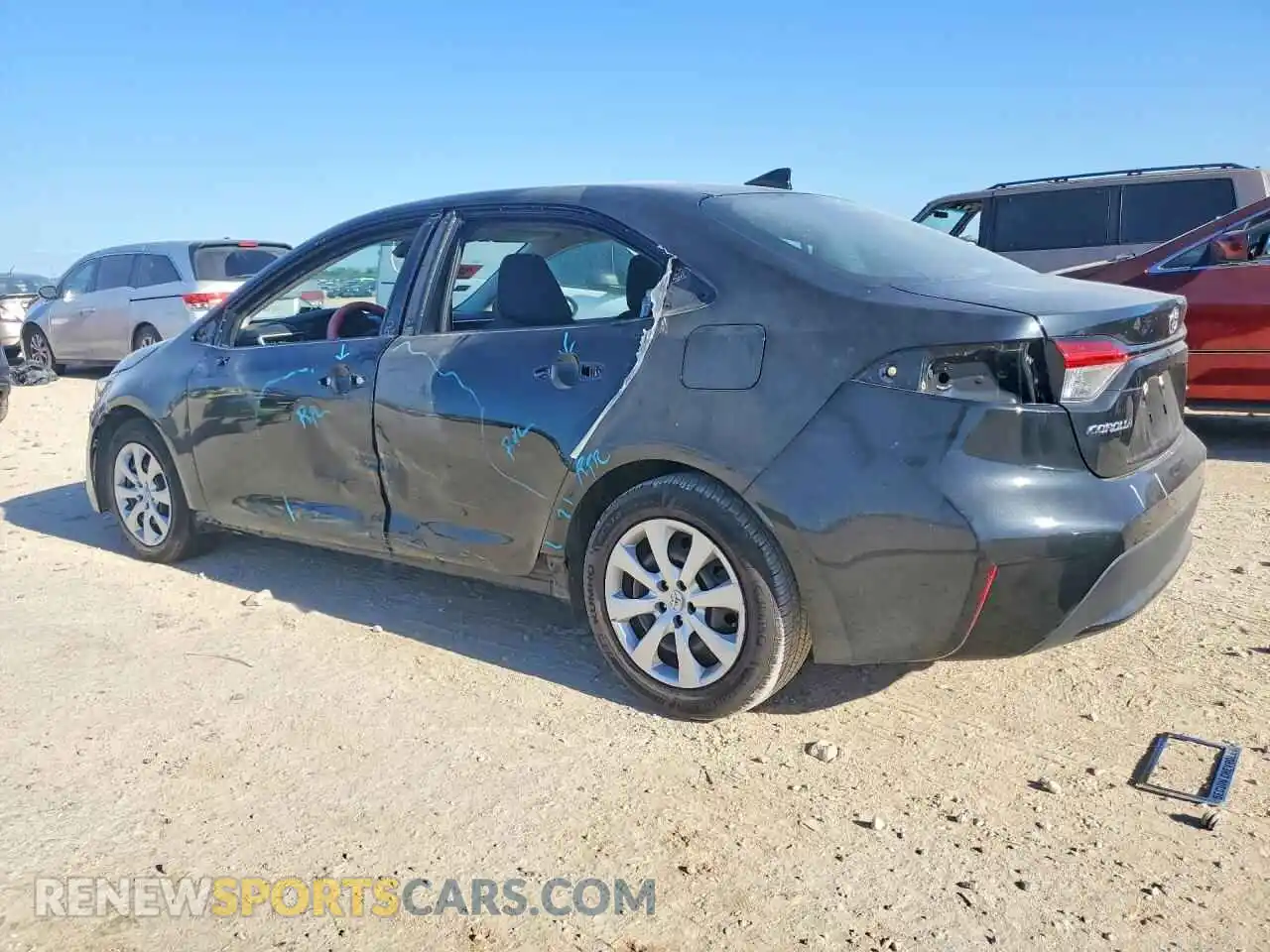 2 Photograph of a damaged car 5YFEPMAE2MP220884 TOYOTA COROLLA 2021