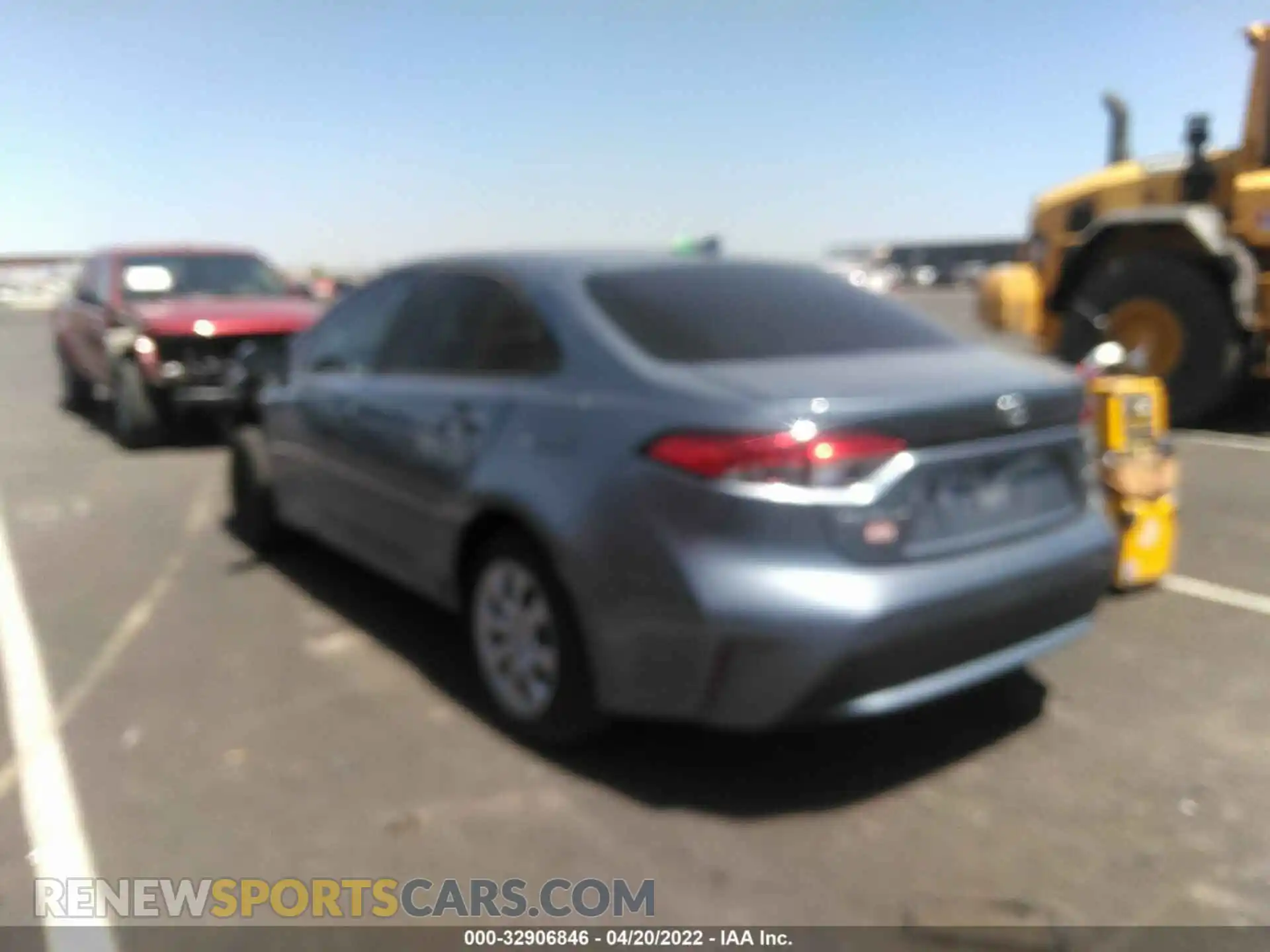 3 Photograph of a damaged car 5YFEPMAE2MP225485 TOYOTA COROLLA 2021