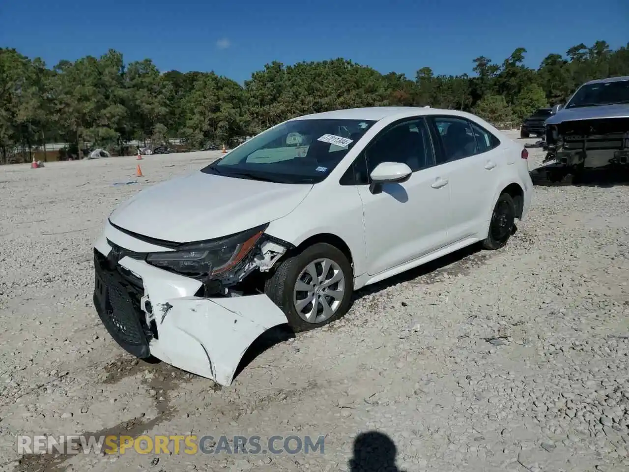 1 Photograph of a damaged car 5YFEPMAE2MP232565 TOYOTA COROLLA 2021