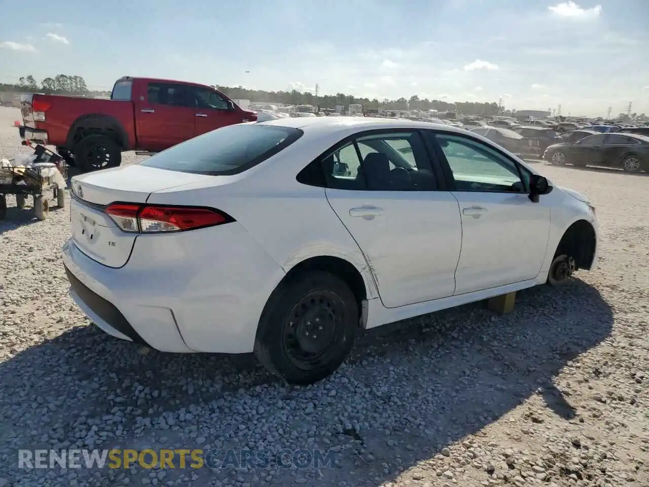3 Photograph of a damaged car 5YFEPMAE2MP232565 TOYOTA COROLLA 2021