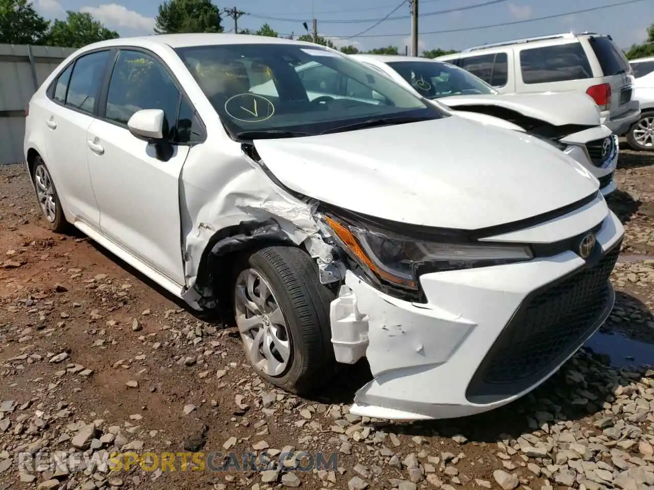 1 Photograph of a damaged car 5YFEPMAE2MP234381 TOYOTA COROLLA 2021