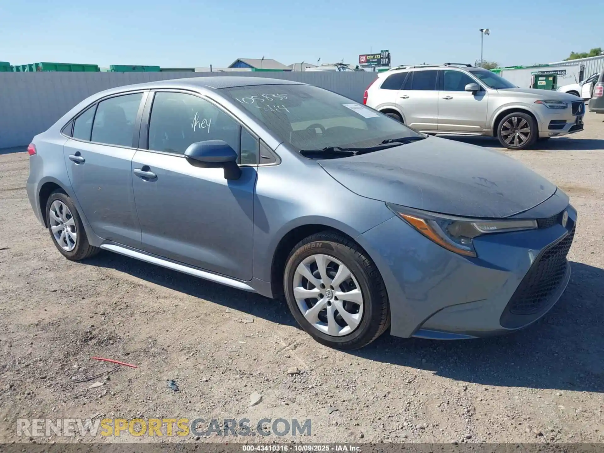 1 Photograph of a damaged car 5YFEPMAE2MP236552 TOYOTA COROLLA 2021