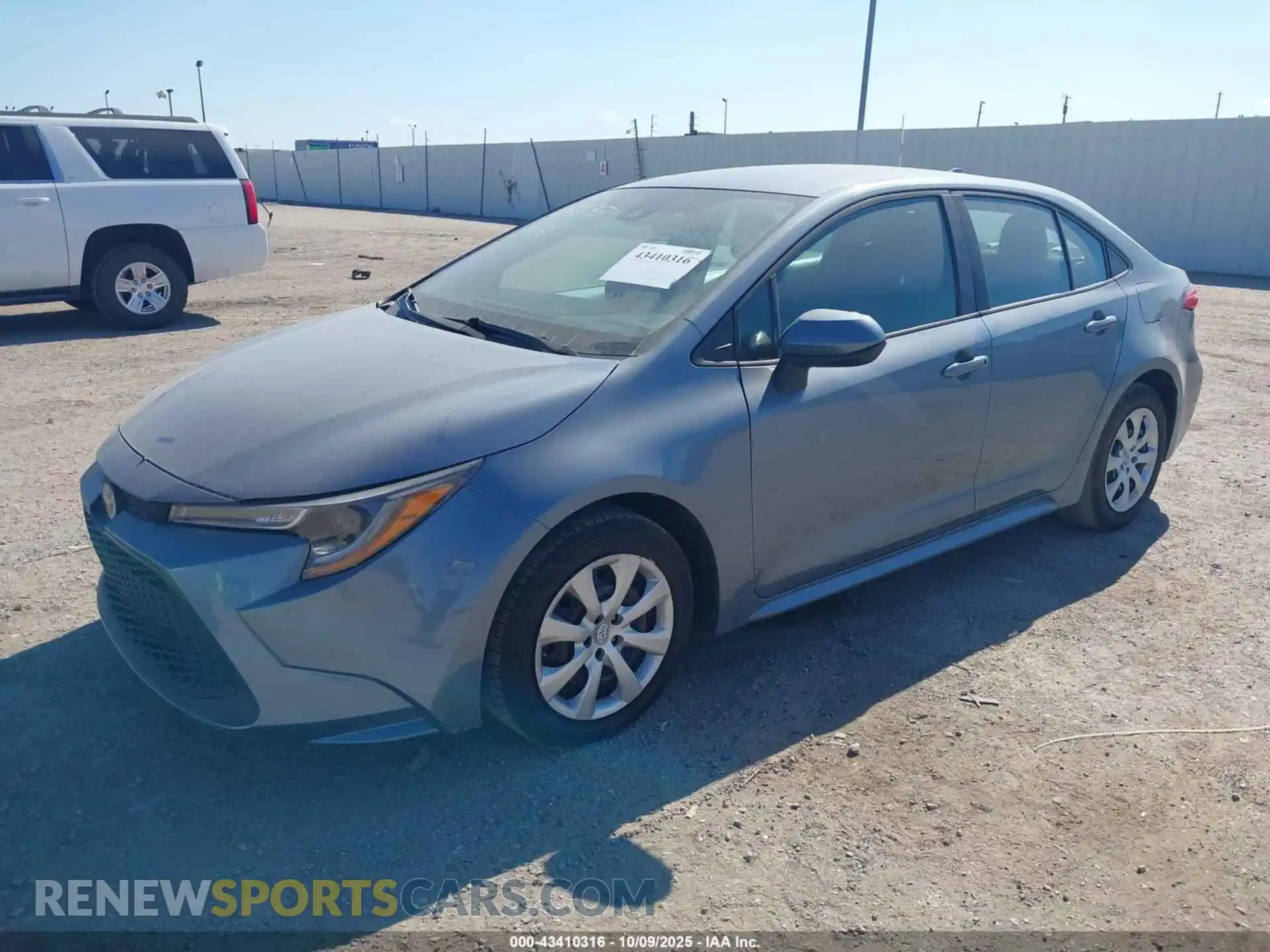 2 Photograph of a damaged car 5YFEPMAE2MP236552 TOYOTA COROLLA 2021