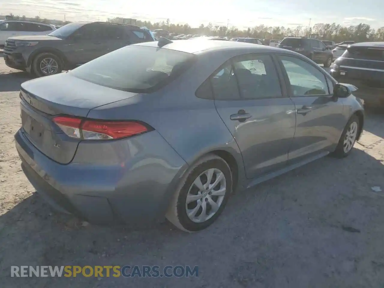 3 Photograph of a damaged car 5YFEPMAE2MP237328 TOYOTA COROLLA 2021