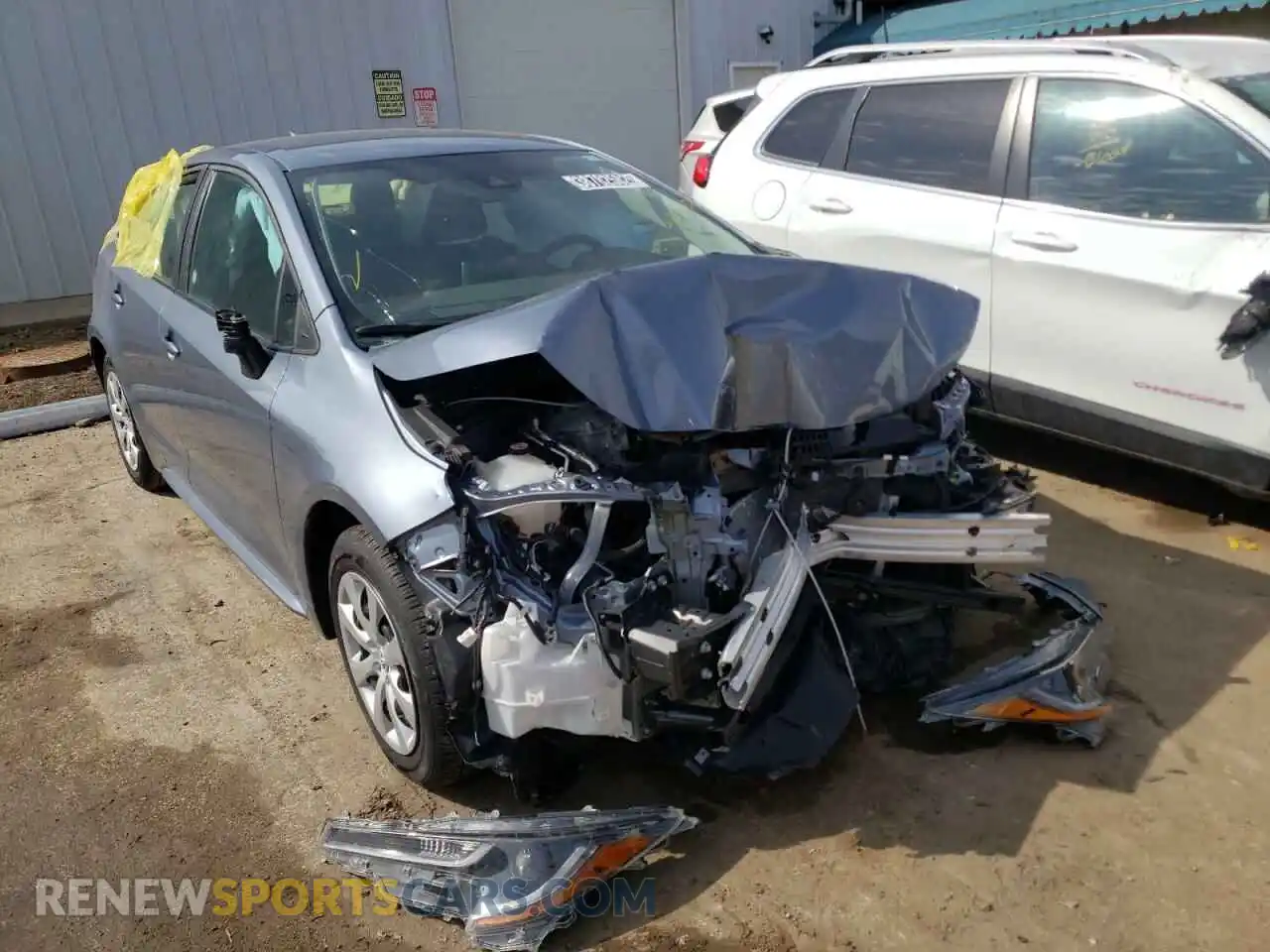 1 Photograph of a damaged car 5YFEPMAE2MP249883 TOYOTA COROLLA 2021