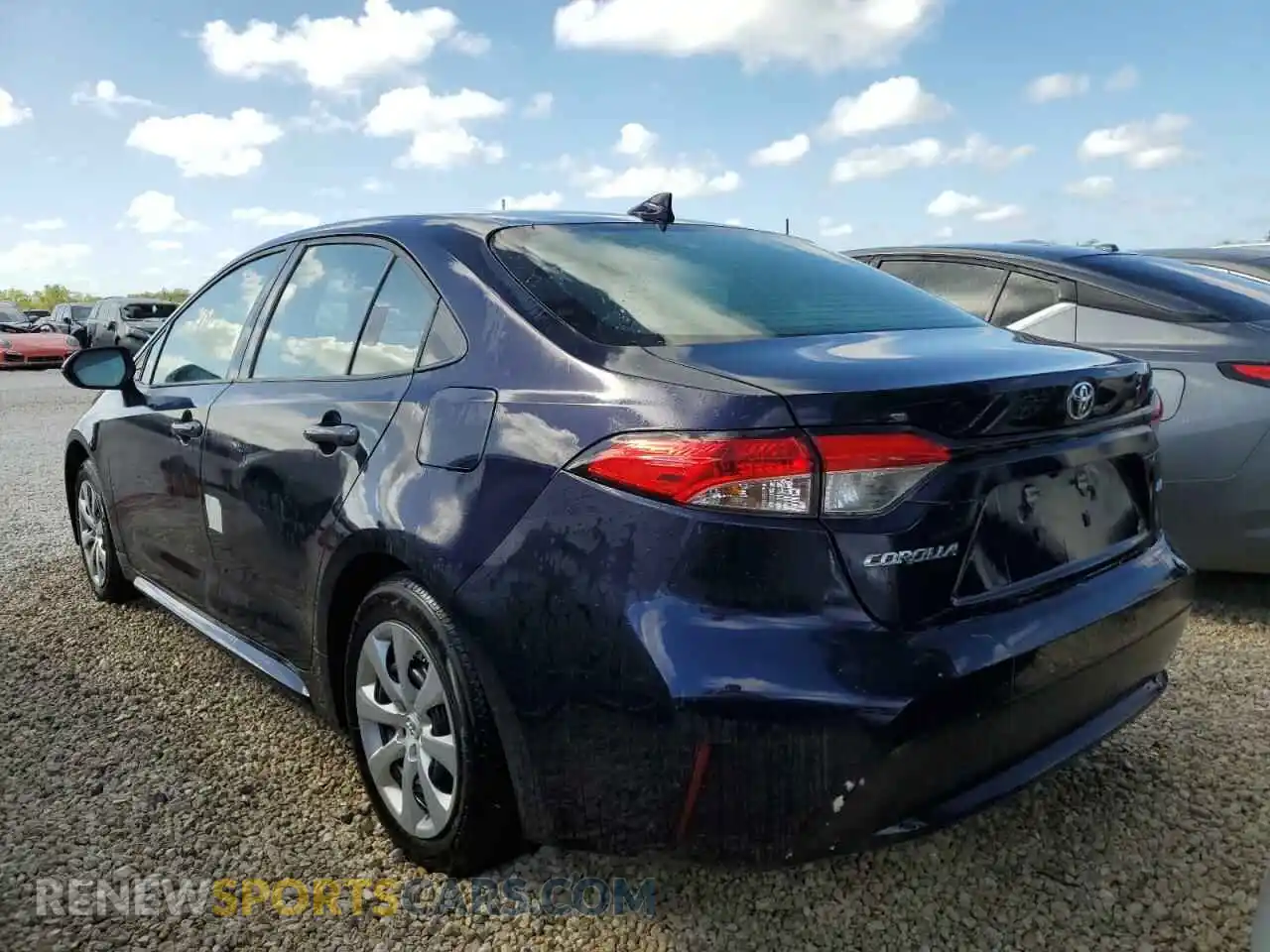 3 Photograph of a damaged car 5YFEPMAE2MP252380 TOYOTA COROLLA 2021