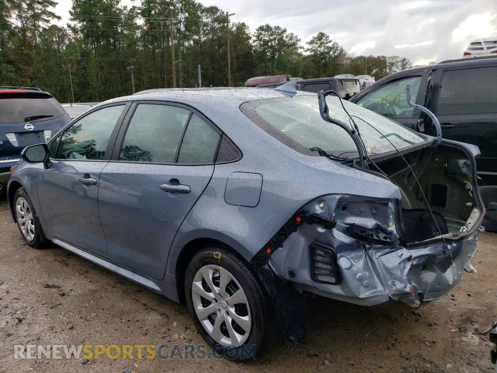 3 Photograph of a damaged car 5YFEPMAE2MP262259 TOYOTA COROLLA 2021