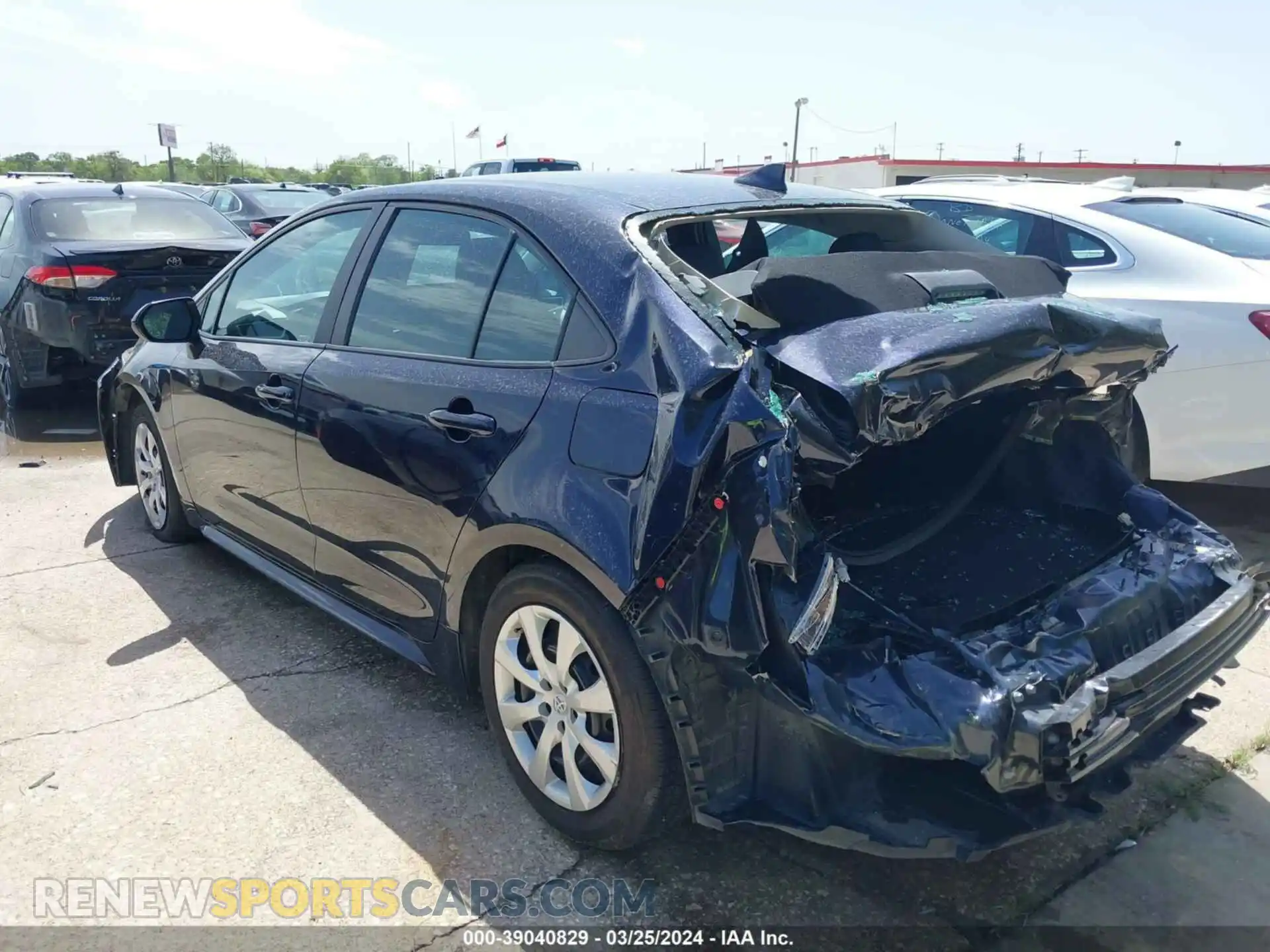 3 Photograph of a damaged car 5YFEPMAE2MP268532 TOYOTA COROLLA 2021