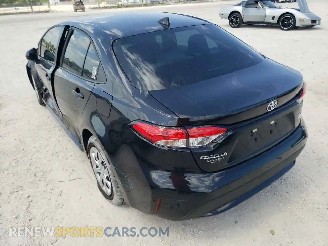 3 Photograph of a damaged car 5YFEPMAE2MP269194 TOYOTA COROLLA 2021