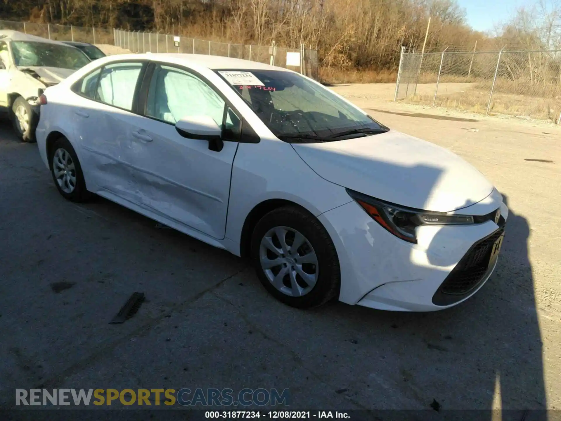 1 Photograph of a damaged car 5YFEPMAE3MP151946 TOYOTA COROLLA 2021