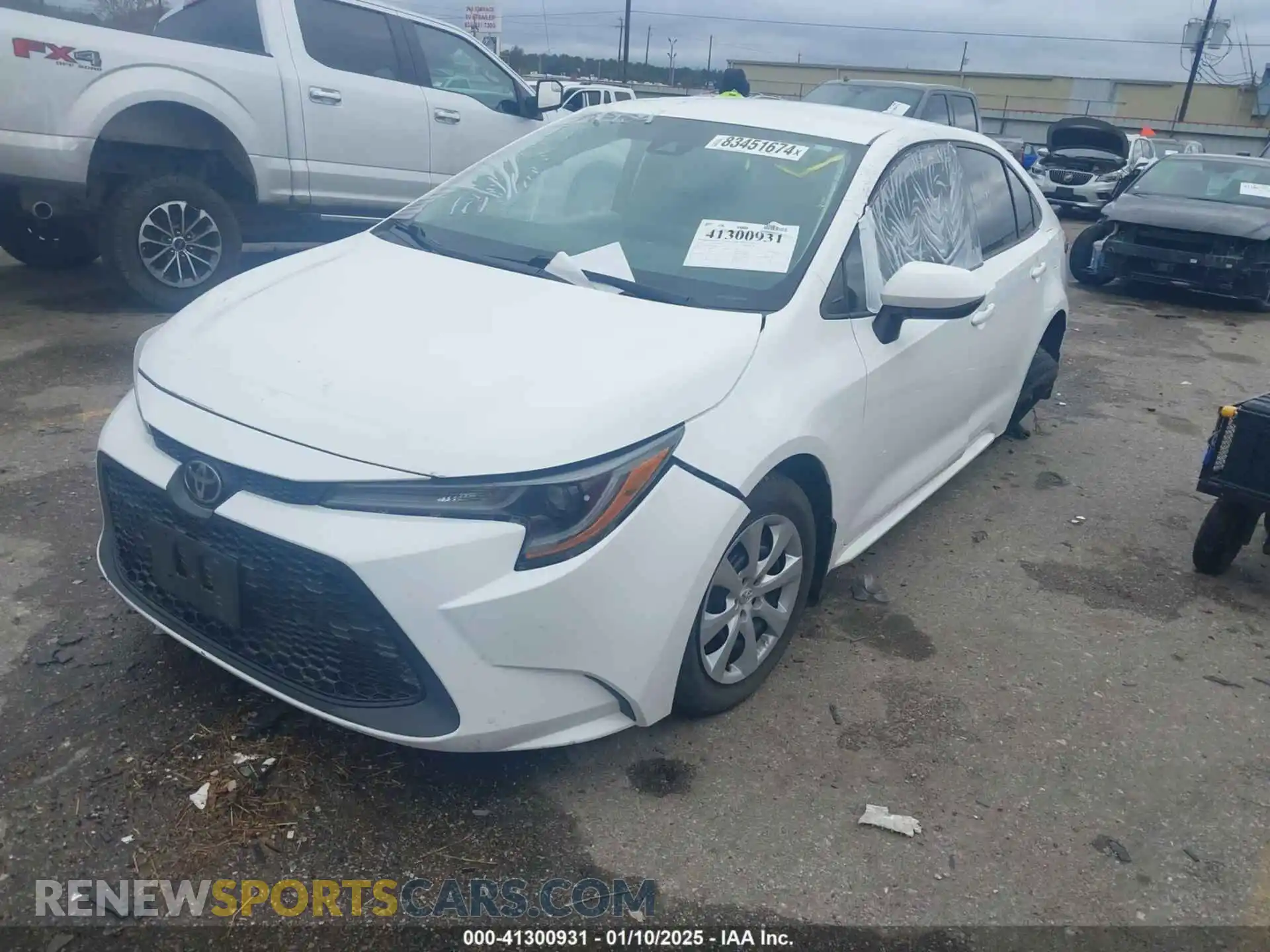 2 Photograph of a damaged car 5YFEPMAE3MP152241 TOYOTA COROLLA 2021