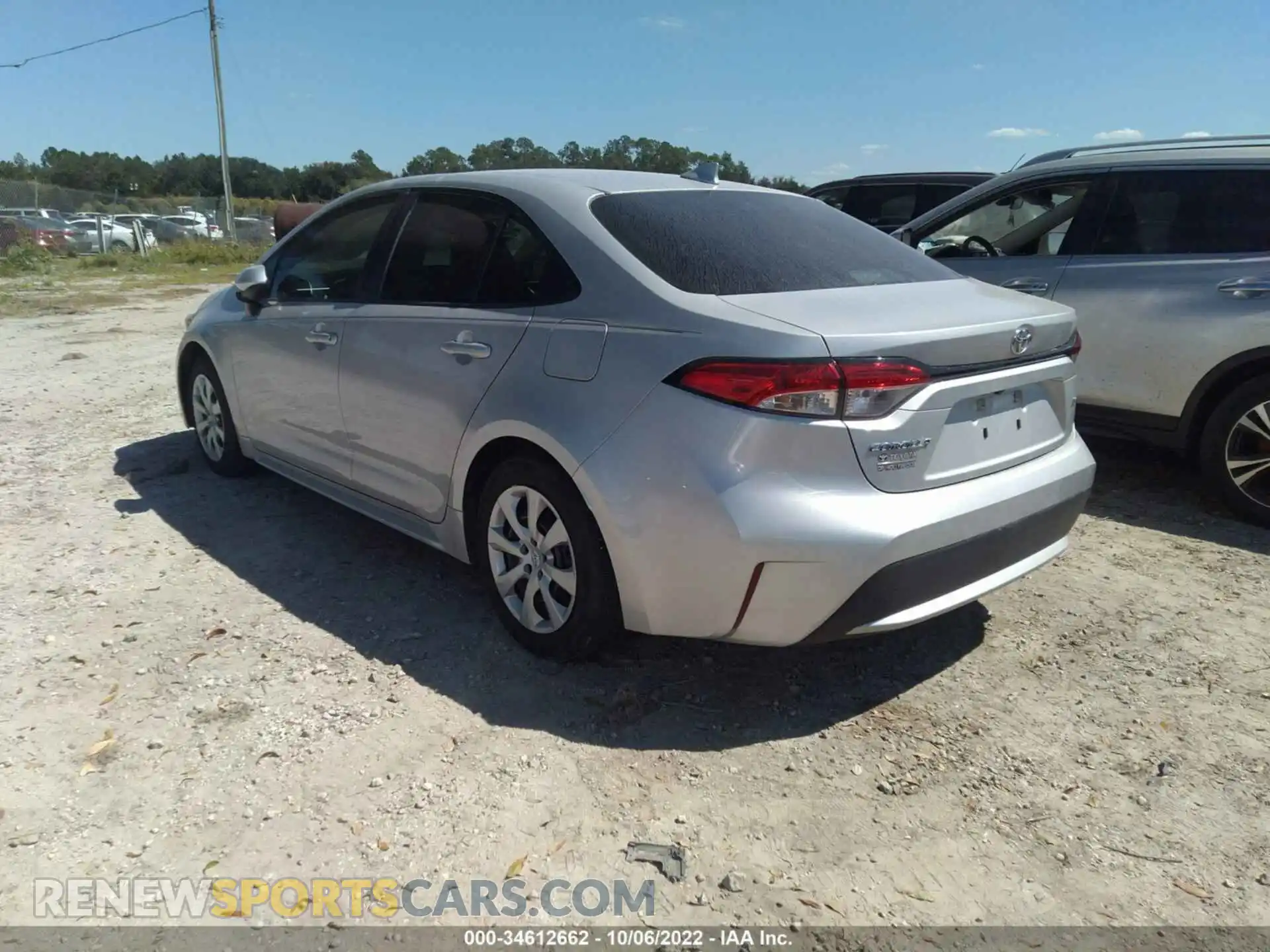 3 Photograph of a damaged car 5YFEPMAE3MP157374 TOYOTA COROLLA 2021