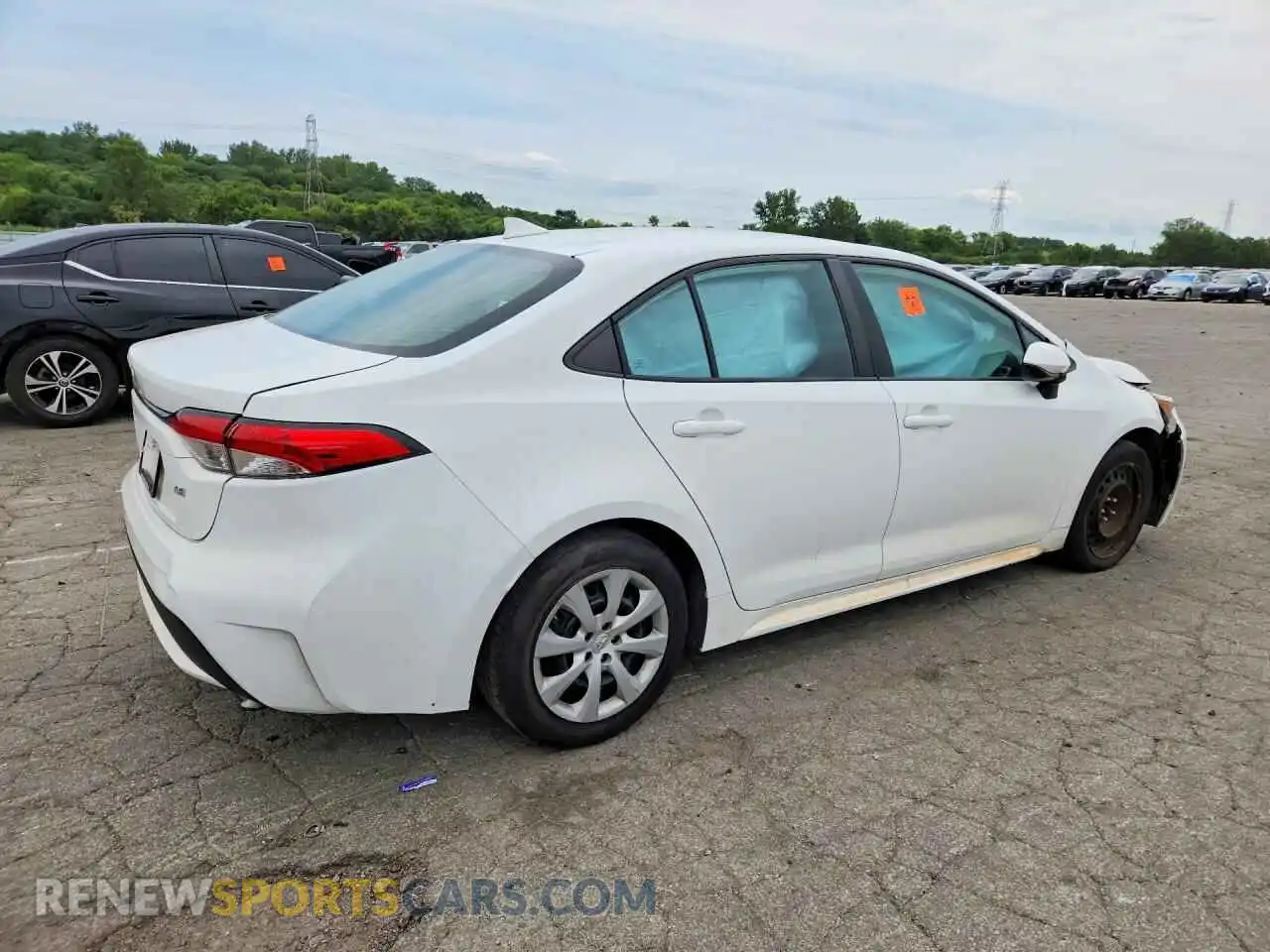 3 Photograph of a damaged car 5YFEPMAE3MP158752 TOYOTA COROLLA 2021