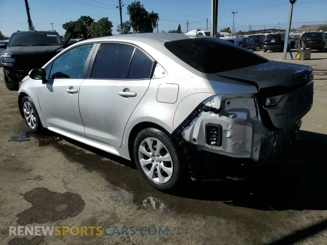 2 Photograph of a damaged car 5YFEPMAE3MP162297 TOYOTA COROLLA 2021