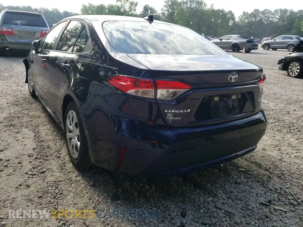 3 Photograph of a damaged car 5YFEPMAE3MP162445 TOYOTA COROLLA 2021