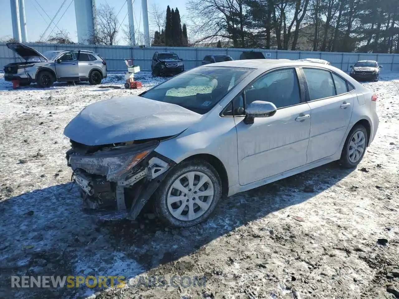 1 Фотография поврежденного автомобиля 5YFEPMAE3MP179701 TOYOTA COROLLA 2021
