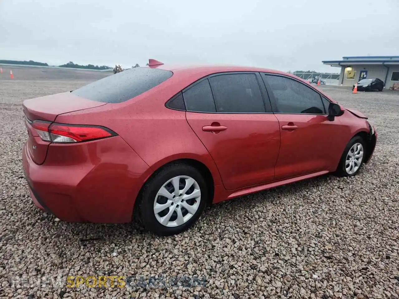 3 Photograph of a damaged car 5YFEPMAE3MP186003 TOYOTA COROLLA 2021