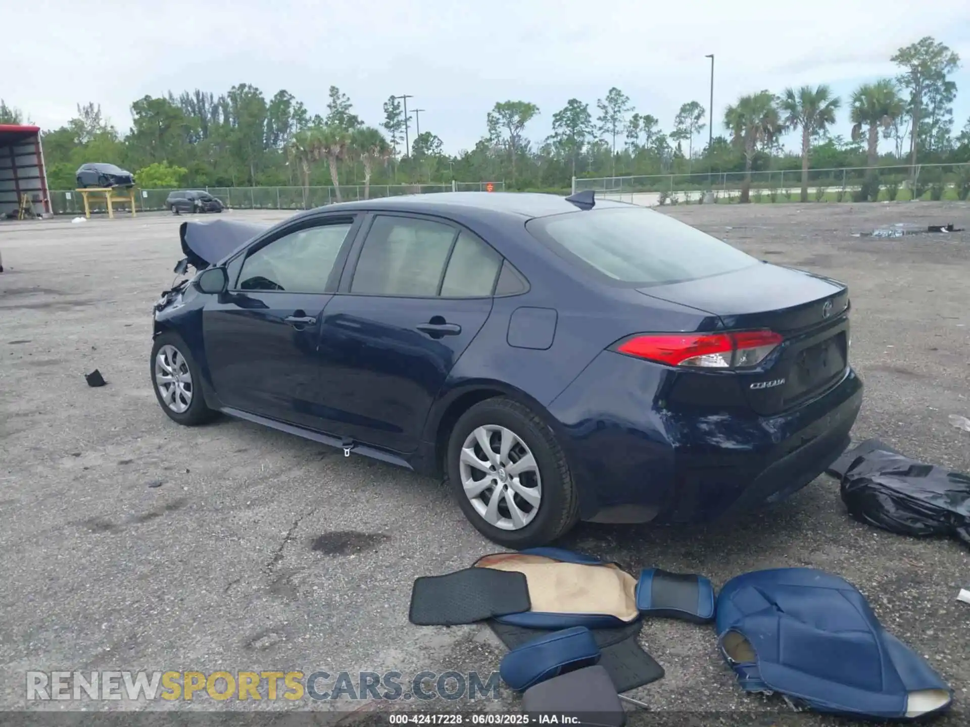 3 Photograph of a damaged car 5YFEPMAE3MP199155 TOYOTA COROLLA 2021
