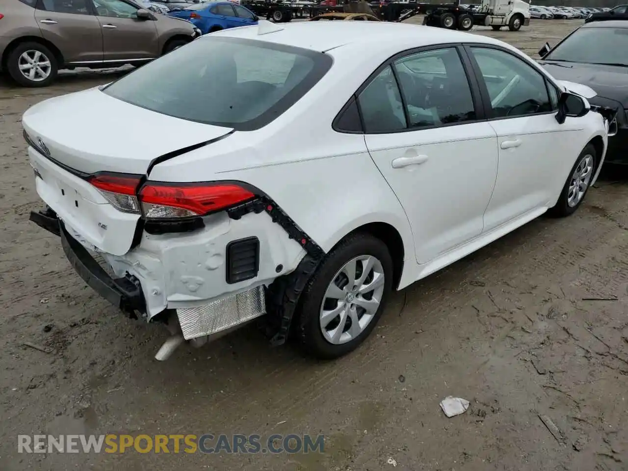 3 fotografías del automóvil dañado 5YFEPMAE3MP208825 TOYOTA COROLLA 2021