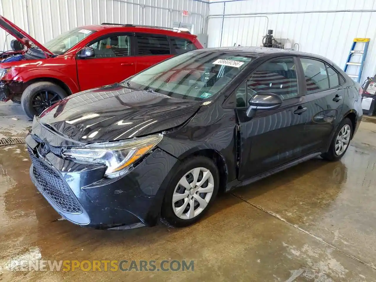 1 Photograph of a damaged car 5YFEPMAE3MP214608 TOYOTA COROLLA 2021