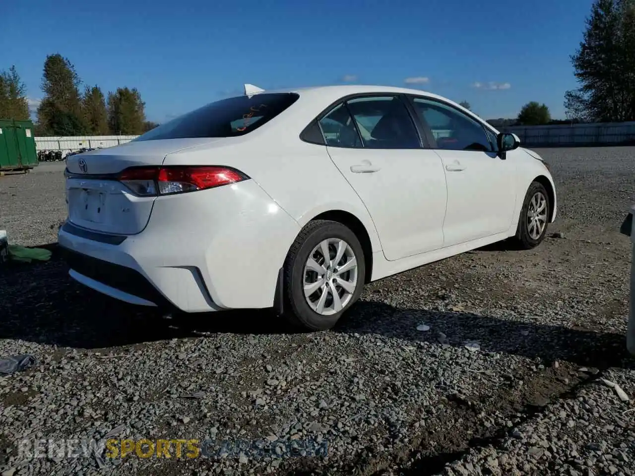 3 Photograph of a damaged car 5YFEPMAE3MP223681 TOYOTA COROLLA 2021