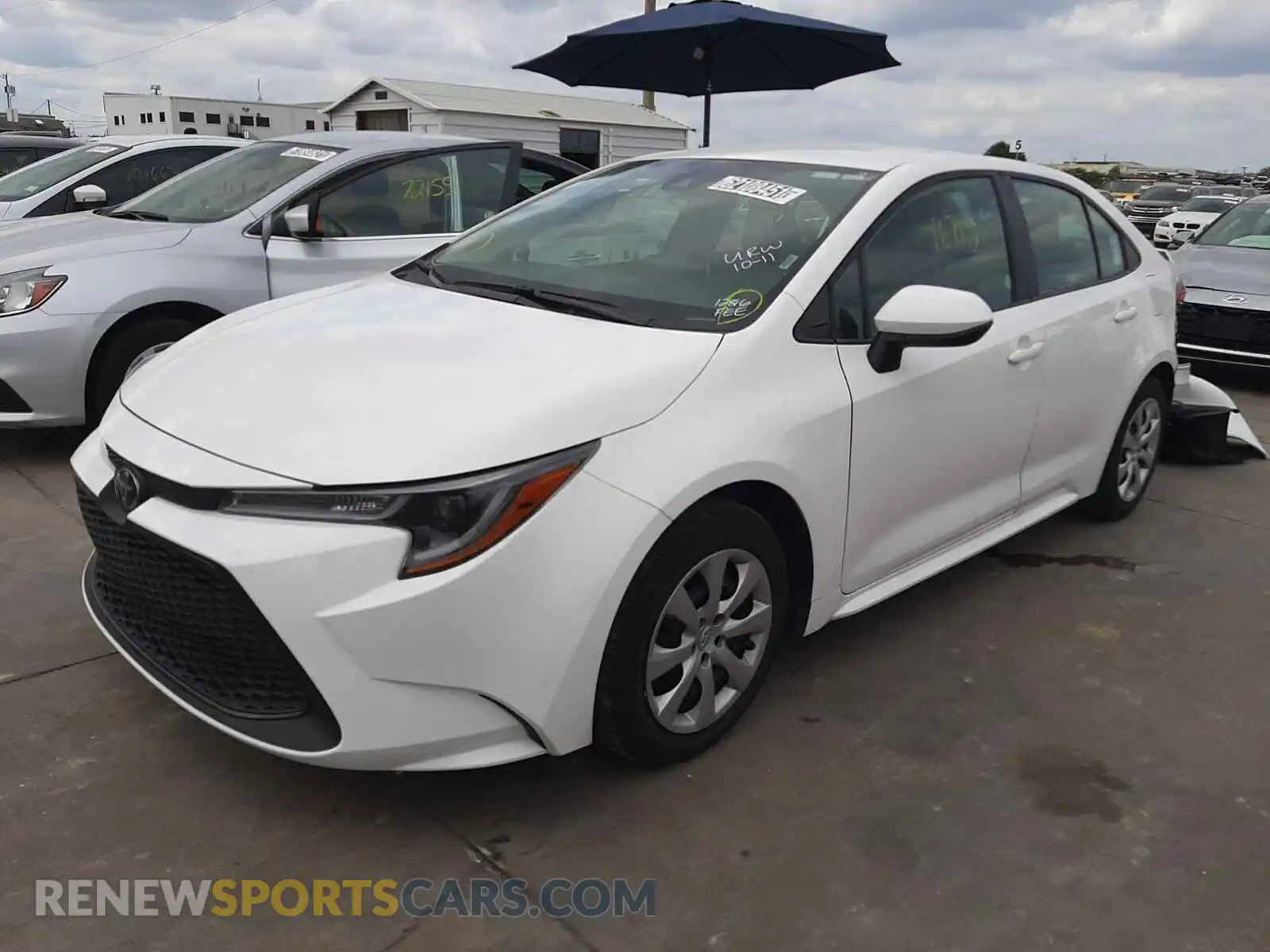2 Photograph of a damaged car 5YFEPMAE3MP232333 TOYOTA COROLLA 2021