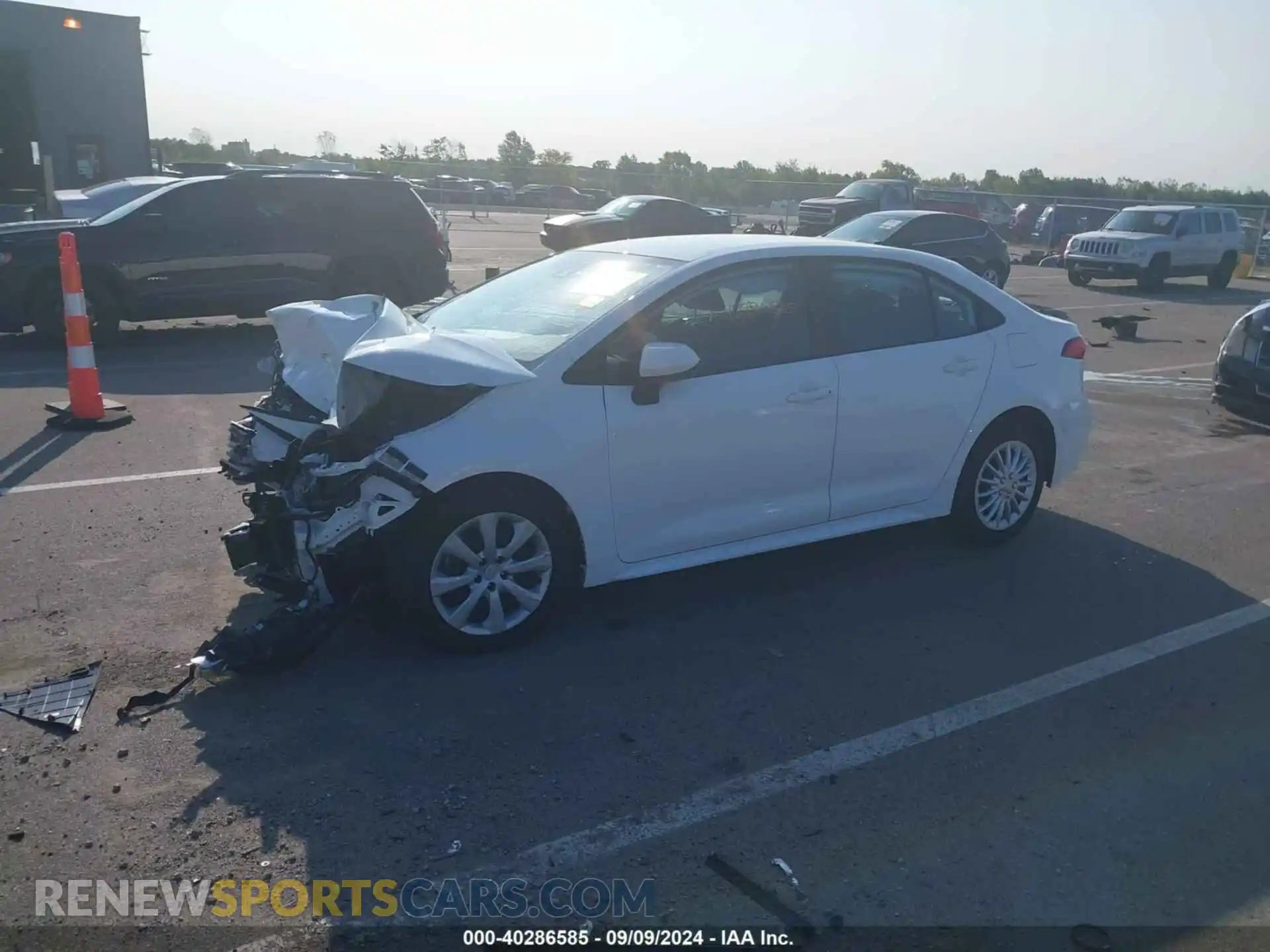2 Photograph of a damaged car 5YFEPMAE3MP232641 TOYOTA COROLLA 2021