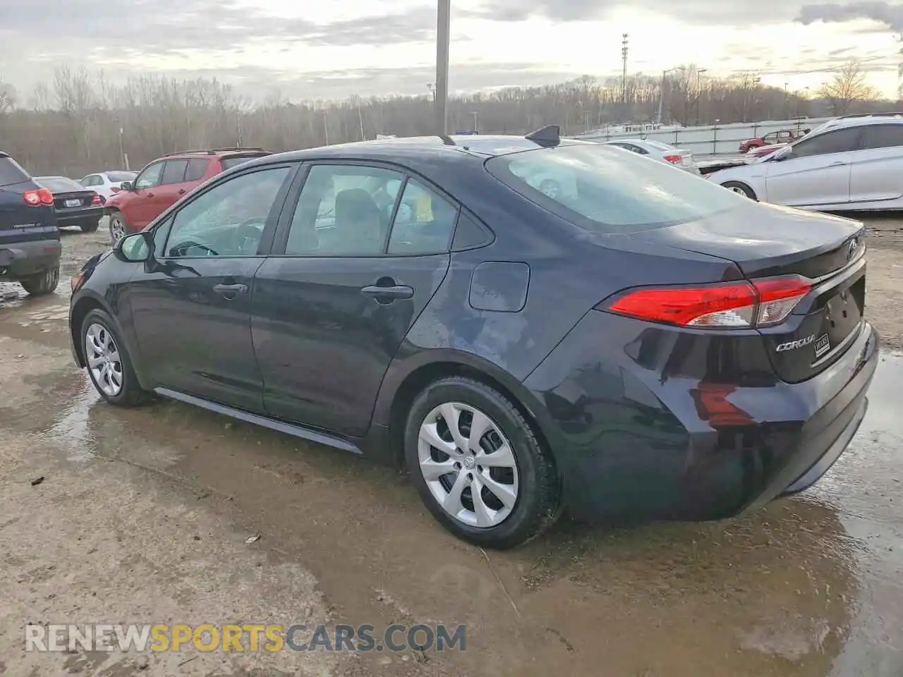 2 Photograph of a damaged car 5YFEPMAE3MP242103 TOYOTA COROLLA 2021