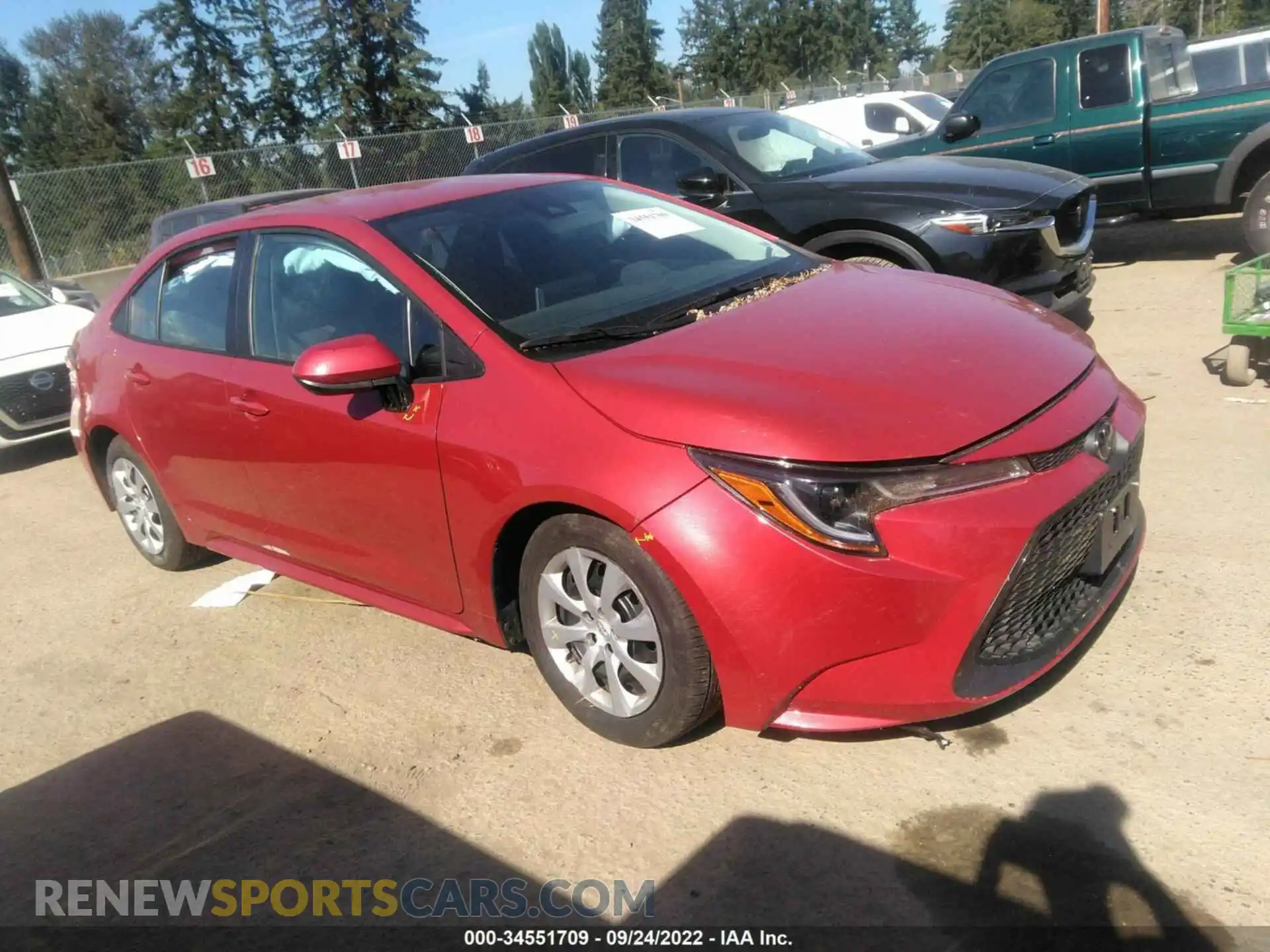1 Photograph of a damaged car 5YFEPMAE3MP242568 TOYOTA COROLLA 2021