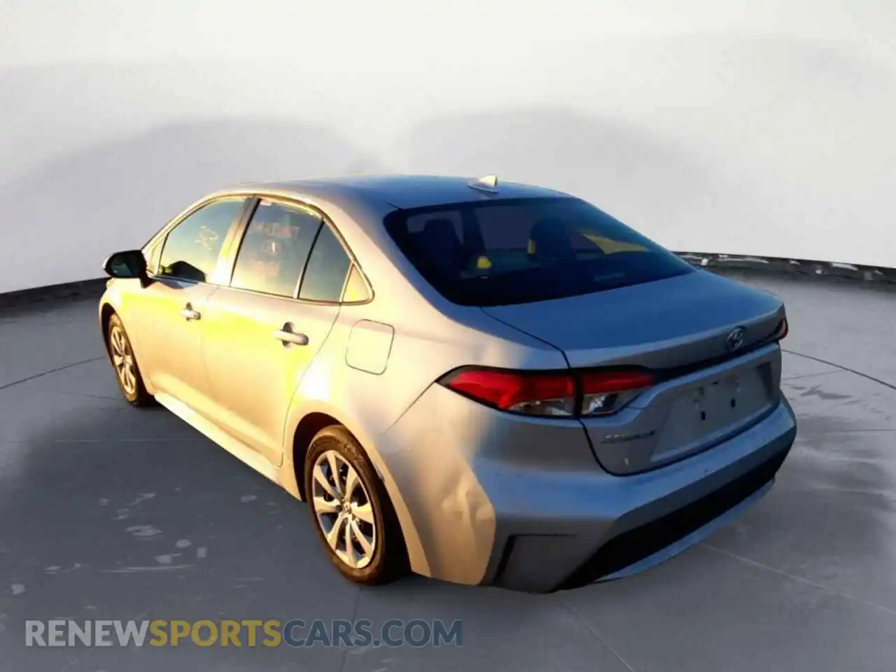 3 Photograph of a damaged car 5YFEPMAE3MP243428 TOYOTA COROLLA 2021