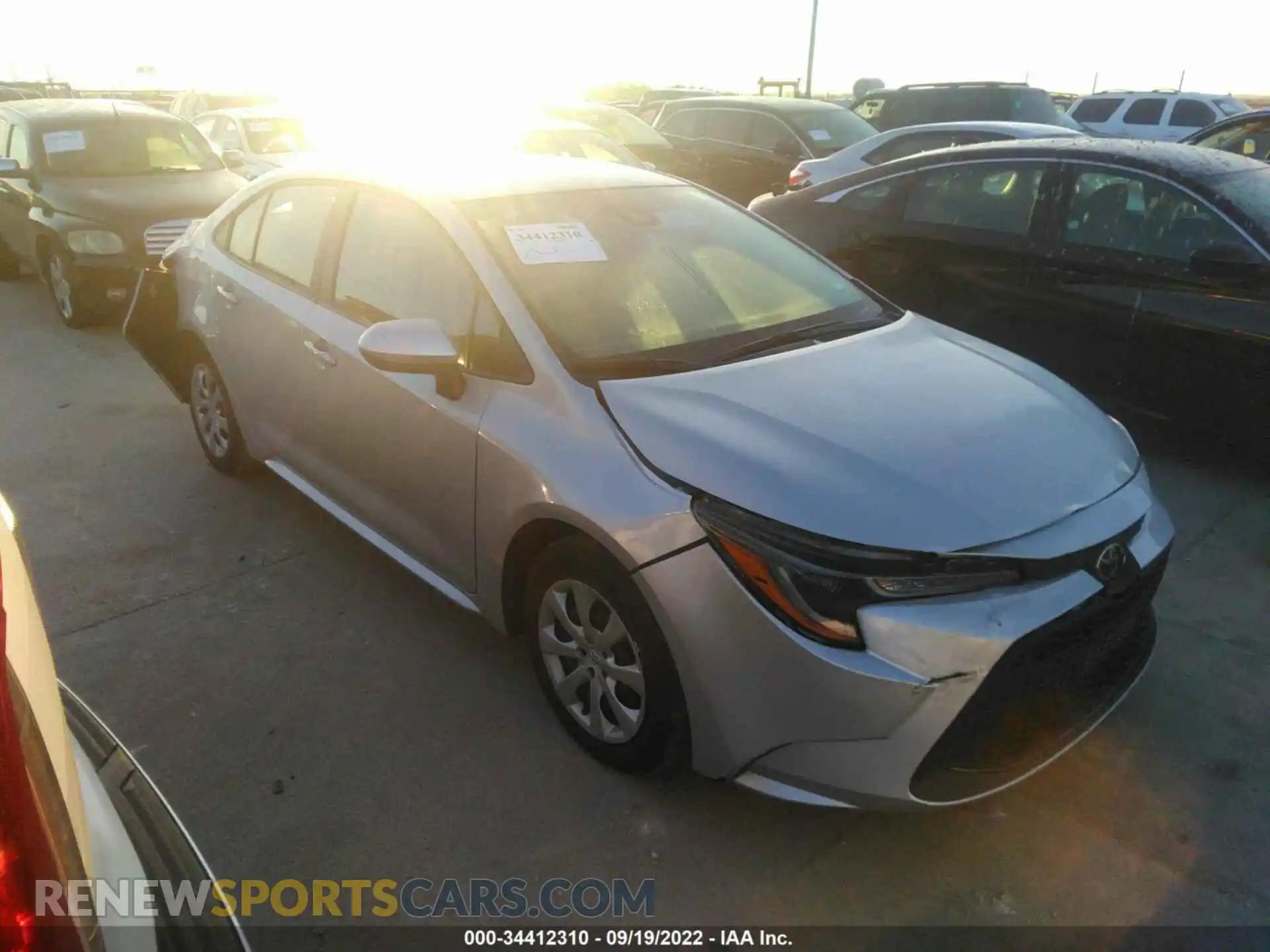 1 Фотография поврежденного автомобиля 5YFEPMAE3MP243607 TOYOTA COROLLA 2021