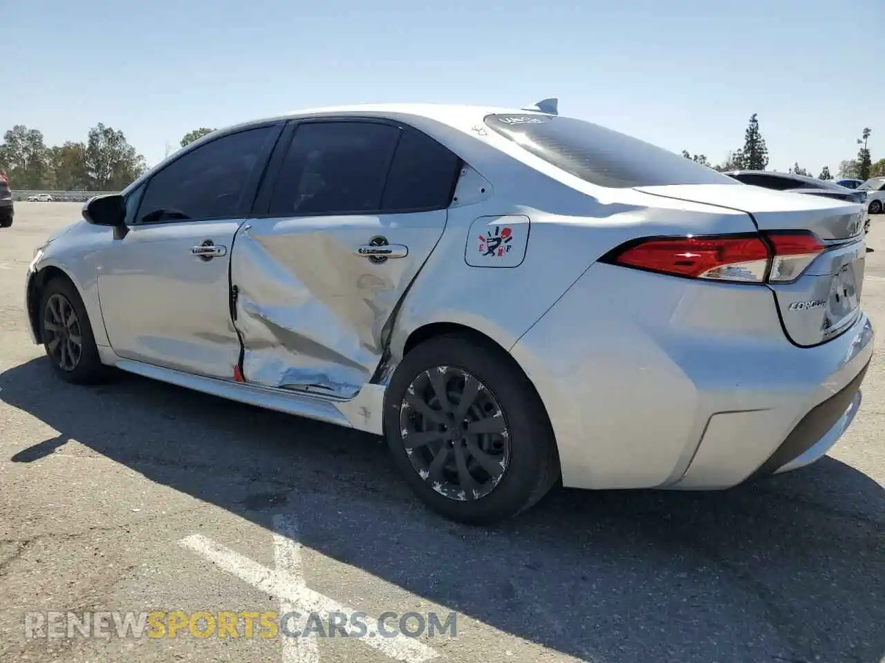 2 Photograph of a damaged car 5YFEPMAE3MP247060 TOYOTA COROLLA 2021
