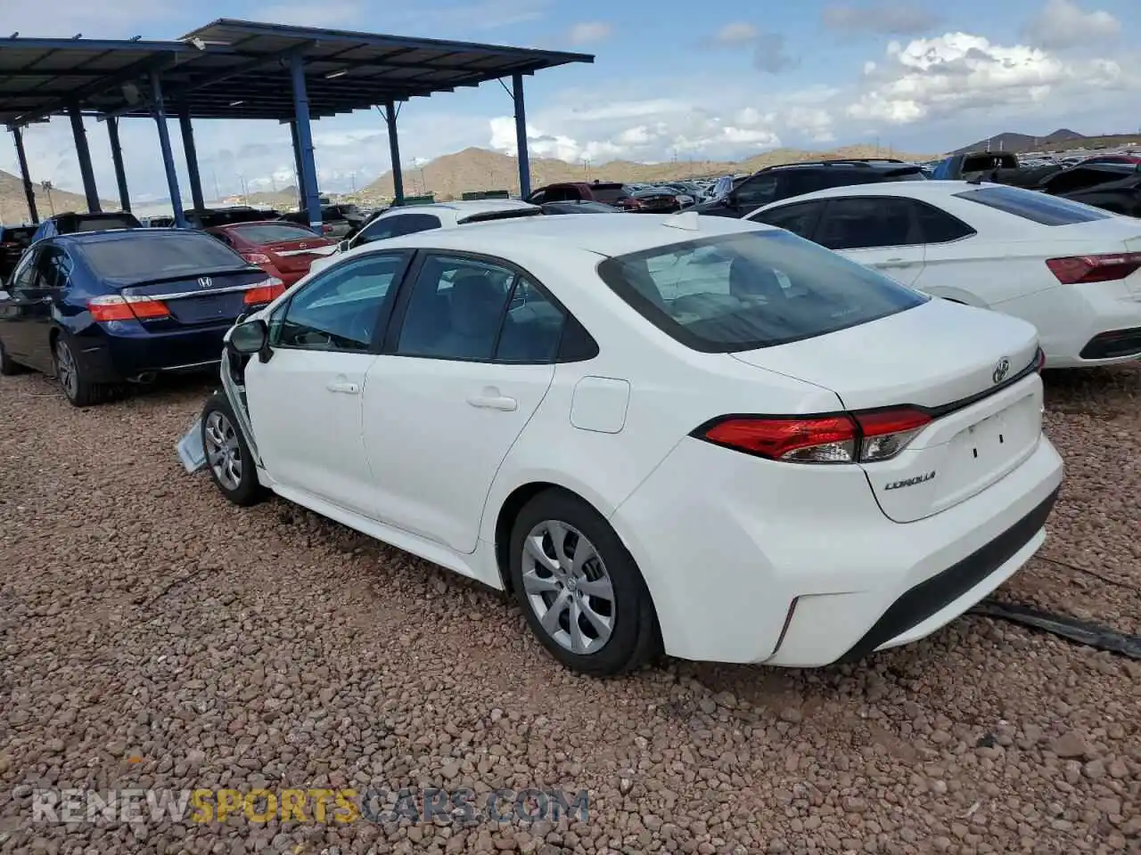 2 Photograph of a damaged car 5YFEPMAE3MP254252 TOYOTA COROLLA 2021