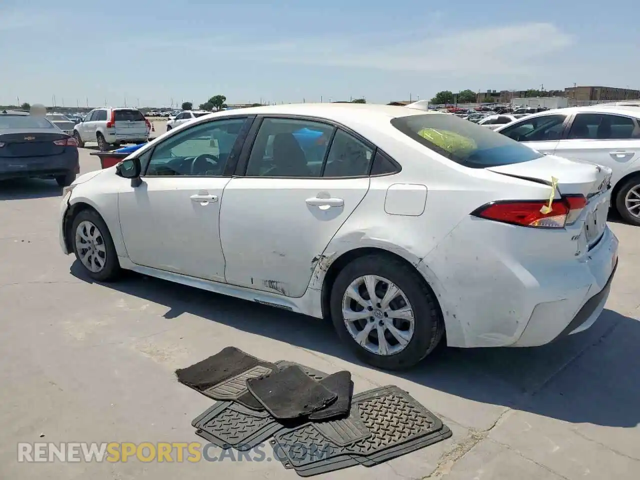 2 Photograph of a damaged car 5YFEPMAE3MP255921 TOYOTA COROLLA 2021