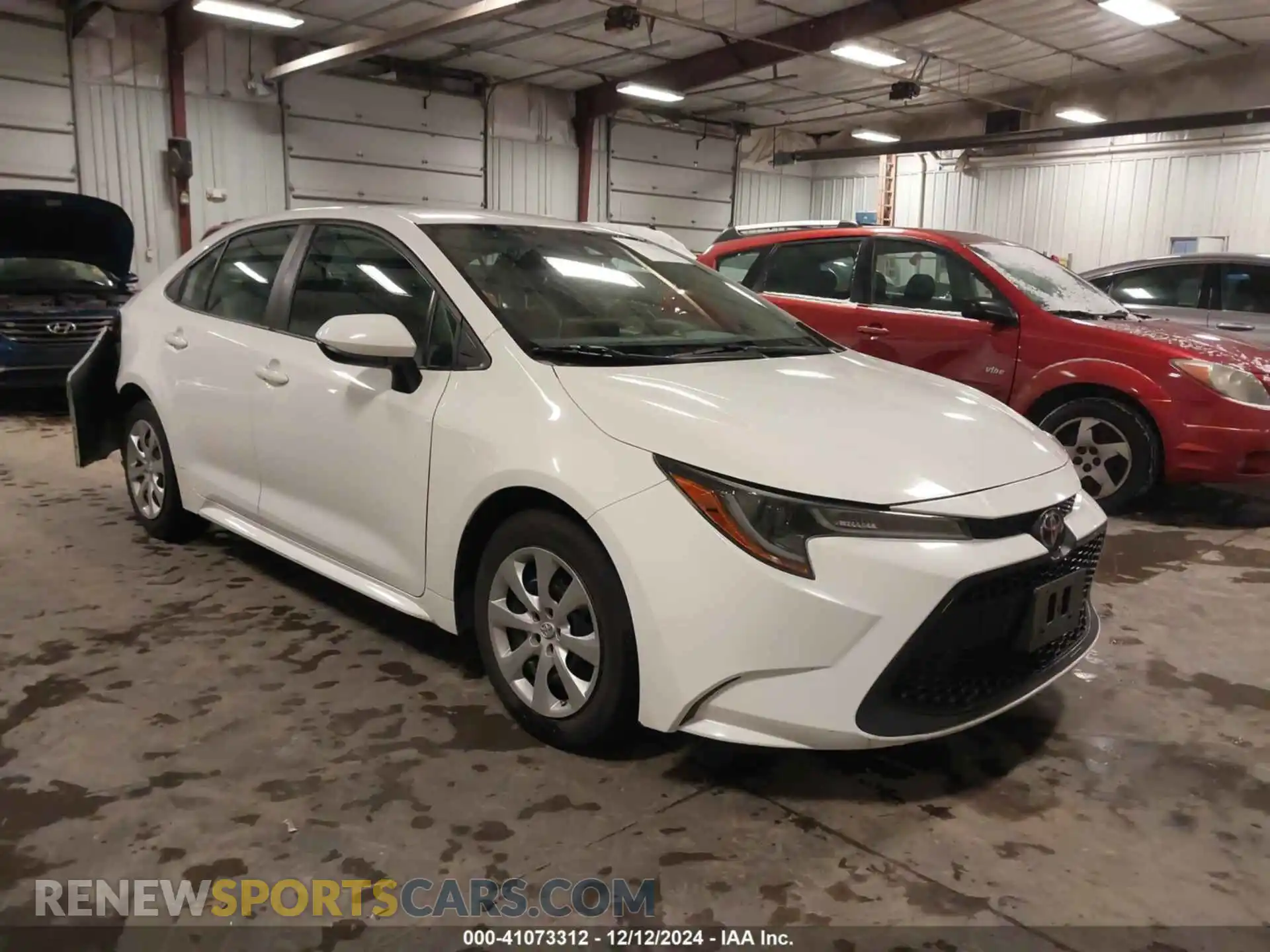 1 Photograph of a damaged car 5YFEPMAE3MP256440 TOYOTA COROLLA 2021